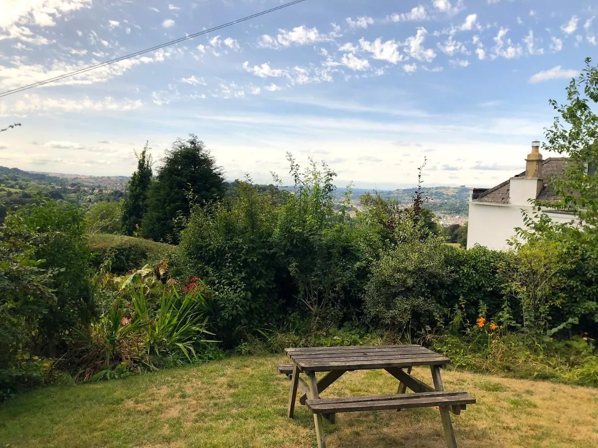 Spacious Home In Bath, Nature And City!