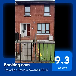 https://293-holiday-home.belfasthotelsireland.com