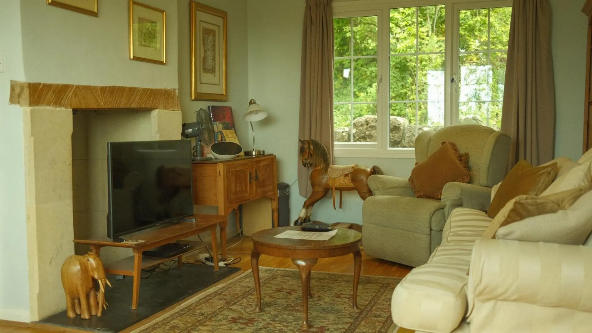 Spacious Home In Bath, Nature And City!